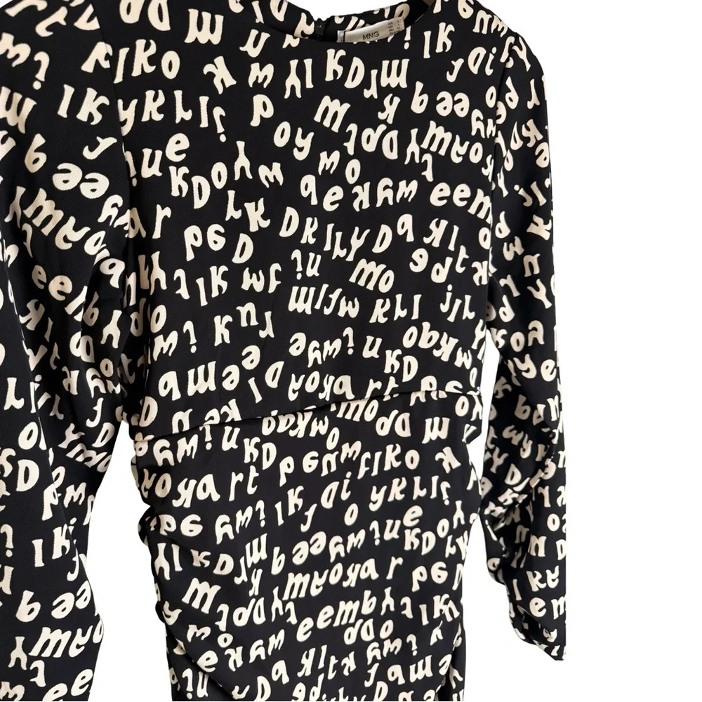 Mango‎ Typographic Print Maxi Dress Womens 4 Black Cream NWT Long Sleeve Ruched